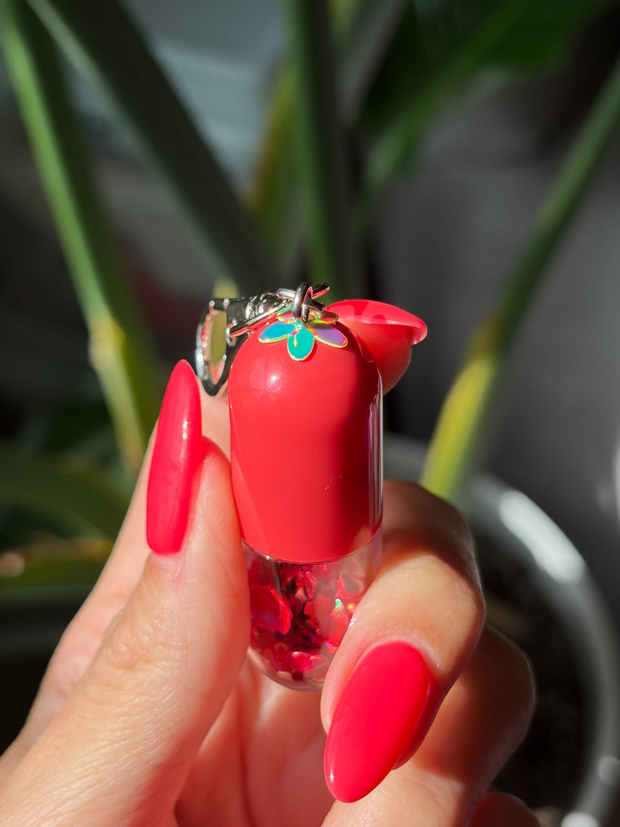 Vine & Dandy Chill Pill Charm