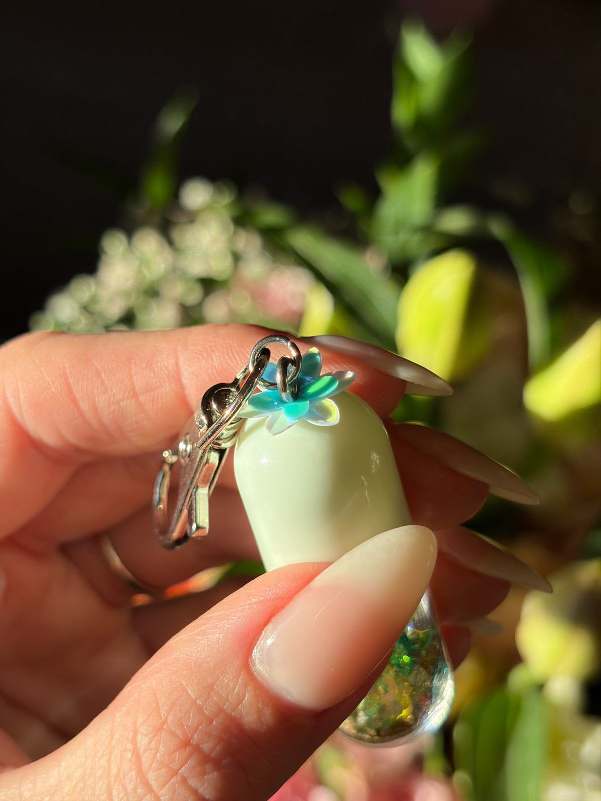 Side Quest Chill Pill Charm