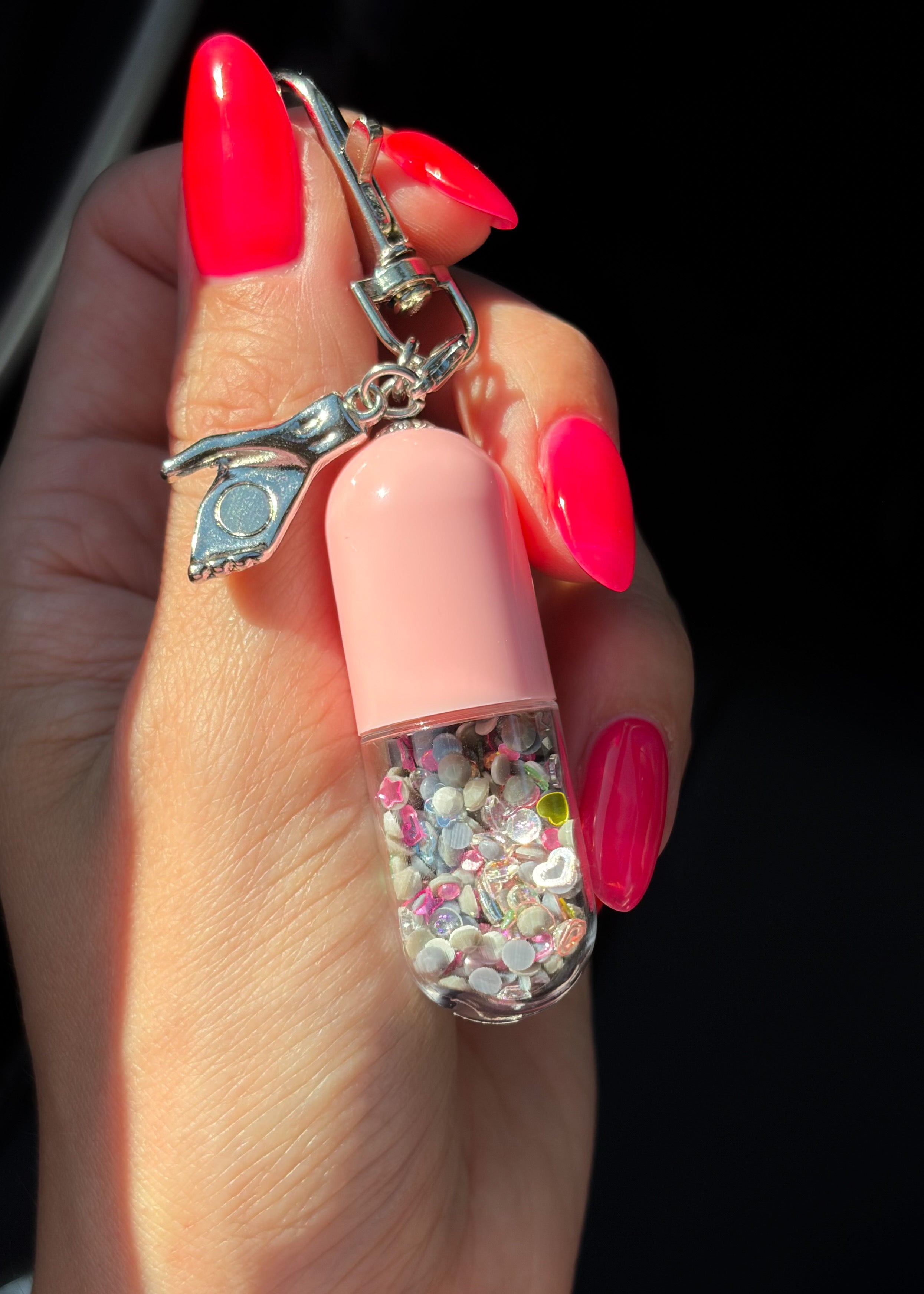 Glitter Box iSpy Chill Pill Charm