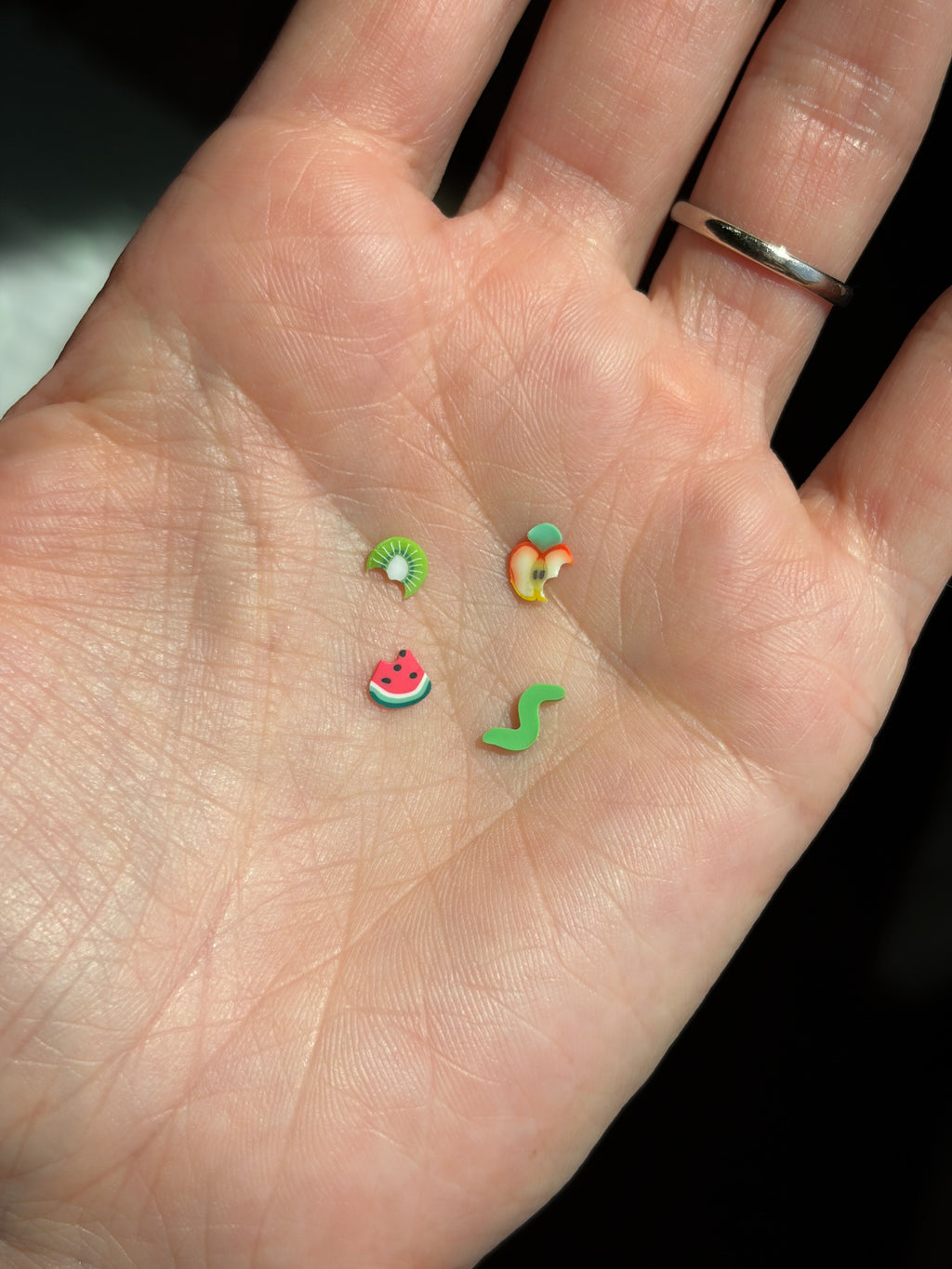 Inch Worm iSpy Chill Pill Charm
