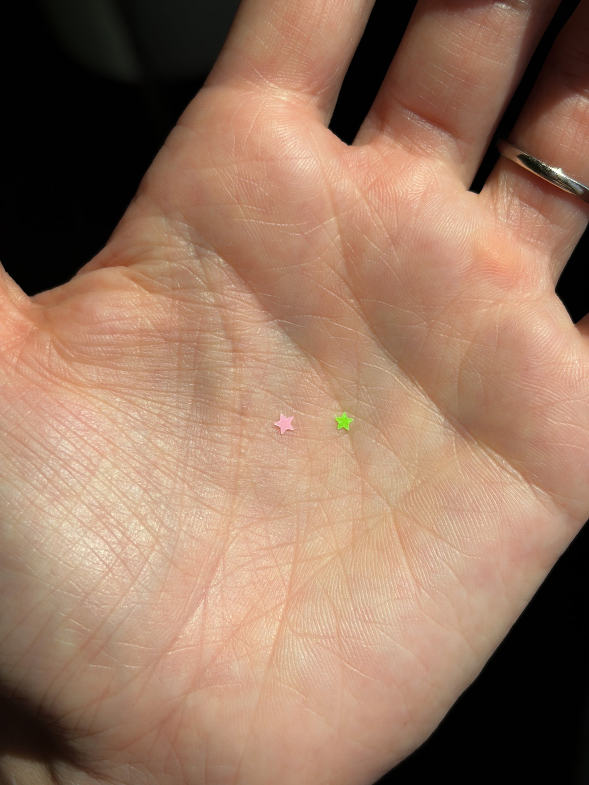 Cosmo & Wanda BFF Chill Pill Charm Set